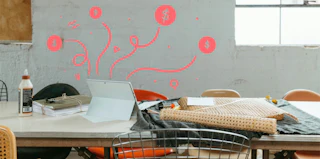 How to sell online courses: Strategies for creation, pricing, and promotion